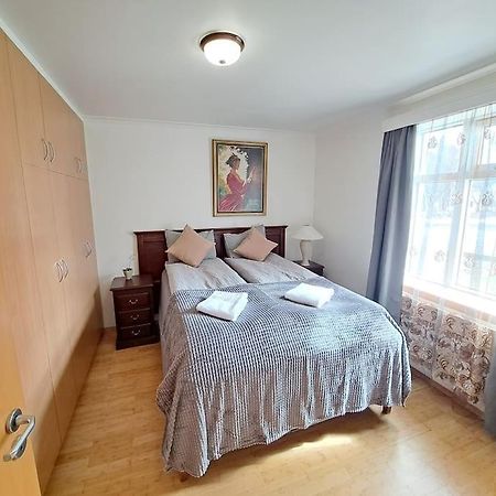 Spacious Apartment -Top Location Akureyri Extérieur photo